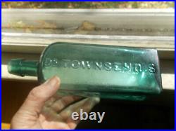 1870s DR. TOWNSEND'S SARSAPARILLA ALBANY, NY BEAUTIFUL TEAL COLOR BOTTLE