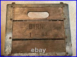 1963 BRYNE DAIRY VINTAGE 12 milk bottle carrier case, SYRACUSE, NEW YORK