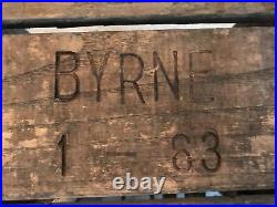 1963 BRYNE DAIRY VINTAGE 12 milk bottle carrier case, SYRACUSE, NEW YORK