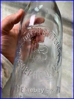 Antique 32 oz Soda Bottle Embossed Risedorph Bottling Kinderhook NY New York