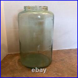 Antique Criessner & Co. NY No. 13 Aqua Jar 10 inches tall