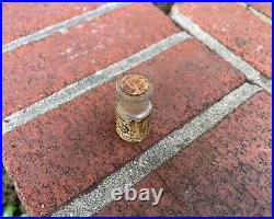 Antique Poison Bottle with Skull Chas Pfizer & Co New York EMPTY Advertising