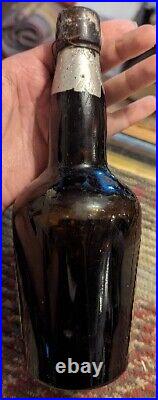 Antique Quandt Brewing Co. Troy NY Vigor Brand Malt Extract Brown Bottle RARE