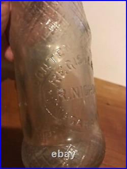 Antique Rare C. R. Nicholas Dairy Niagara Falls Ny One Pint Milk Bottle