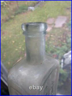 BACH'S AMERICAN COMPOUND AUBURN, N. Y, Pontiled Medicine Bottle