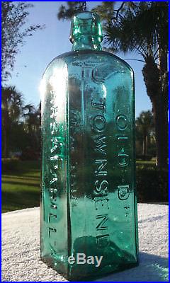 BEAUTIFUL ICE BLUE OLD DR. TOWNSEND'S SARSAPARILLA N. Y, Antique Bottle