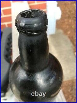English Mallet Black Glass Bottle 1700's From Ex- Up State New York Museum
