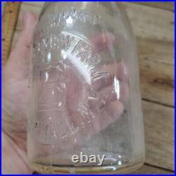 Milk Bottle Valley View Farm Whitehall NY New York One Quart B Bottle RARE HTF