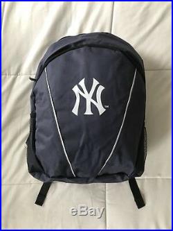 New York Yankees School Book Bag Backpack With Two Zippers And Bottle Holder
