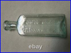 Nice Attic Mint Open Pontil Applied Top AC Howell's Liniment NY Medicine Bottle