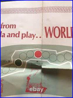 RARE 1964-65 New York World's Fair COCA COLA Paper Bottle Cap Game Board Coke