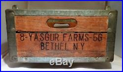 RARE! Yasgur Dairy Farms Bethel NY 1956 pre Woodstock milk crate for half pints