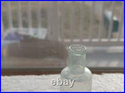 Rare Aqua Pontiled Bryans Tasteless Vermafuge New York Medicine Bottle