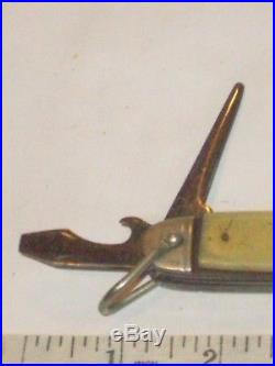 Rare Camp Glo Camillus New York u. S. A. Folding pocket knife. Bottle opener