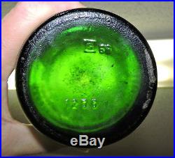 Rare Original Antique green Kist 32 oz Bottle Chicago, Buffalo New York Mint