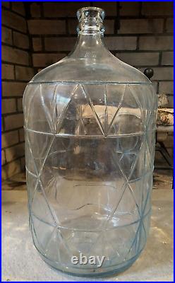 Rare Silver Springs Water & Cooler NY Embossed 5 Gallon Glass Water Bottle Clean