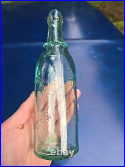 SPARKLING 1880s W. J. Young Glen Cove, NY? Old AQUA Blob Top New York Beer Bottle