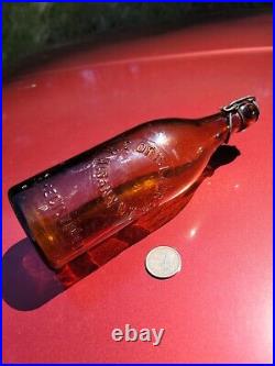 STellar Yellowish Amber W. E Drislane Co. New York Beer? Albany Liquor Bottle