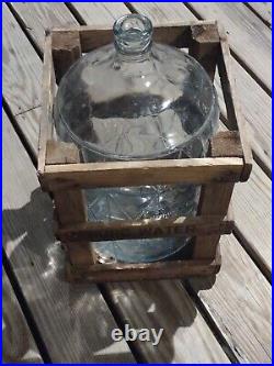 Silver Springs Water & Cooler NY Embossed 5 GAL Glass Water Bottle & Wood Crate