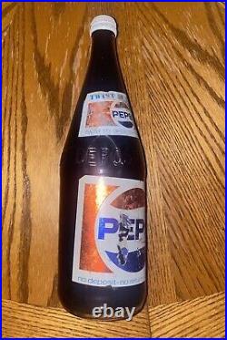 Super Rare Full 1970/1980's 32 oz Pepsi Cola Glass Bottle Soda New York Vintage