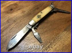 VNTG CAMILLUS NY USA OFFICIAL CUB BOY SCOUTS OF AMERICA POCKET KNIVES (Lot of 2)