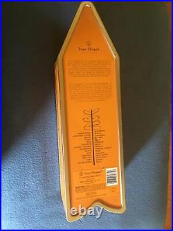 Veuve Clicquot Champagne Empty NEW YORK Arrow Metal Bottle Case/Tin Sign NYC