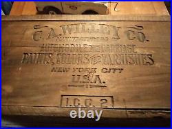 Vintage C. A. Willey Dovetailed Wooden BOX New York City Auto & Carriage Varnish