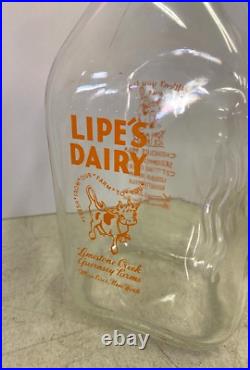 Vintage Lipe's Dairy Guernsey Farms Manlius NY 1/2 Gallon Milk Bottles Case