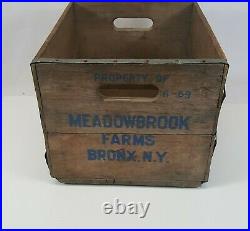 Vintage Meadowbrook Farms Bronx Ny Wood Metal Milk Bottle Advertise Cow