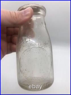 Wm. Weckerle & Sons Inc. Half Pint Milk Bottle 1001-5 Jefferson Ave Buffalo NY